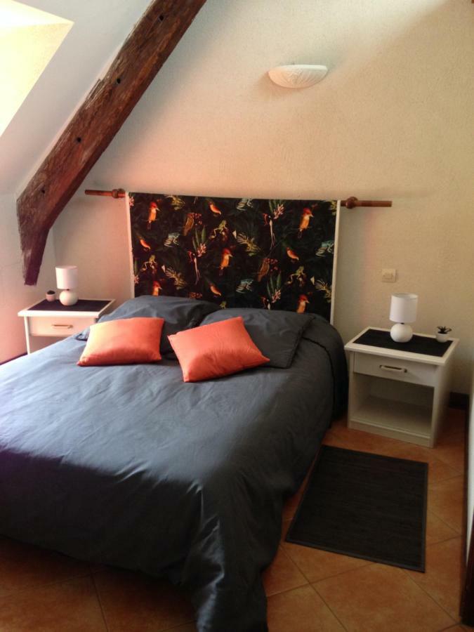 Domaine Du Lesty Bed & Breakfast Ambon Екстериор снимка
